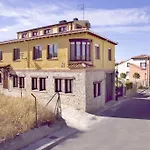 El Mendrugo Country house *