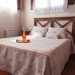 El Mendrugo Country house *