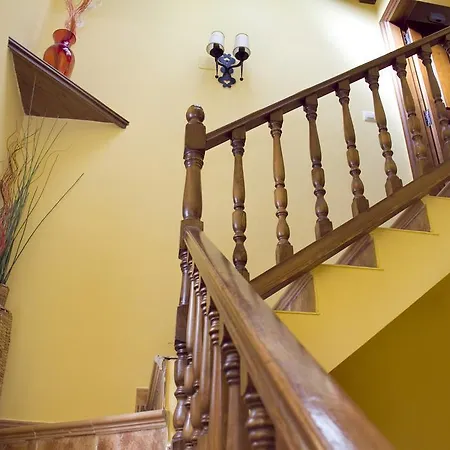 Casa Rural El Mendrugo * Tornadizos de Ávila