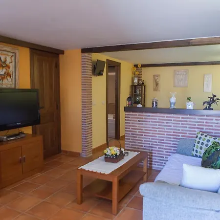 Casa Rural El Mendrugo 컨트리하우스